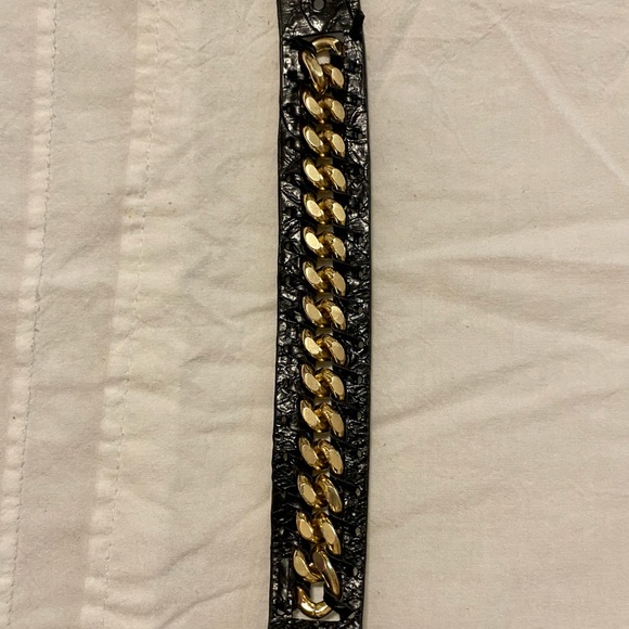 Fabulous Black Chain Link wrist Cuff - Picture 5 of 12